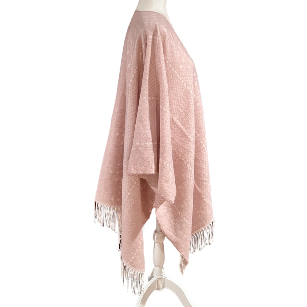 Gentle Fawn Hermosa Fringe Pink Poncho - Picture 4 of 6